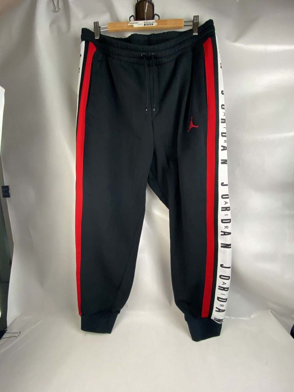 Jordan Air Men's Fleece Jogger Pants BQ5664-010 Black and Red